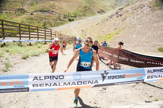 A-Aaaaa1aaaAAAaaaactoandkv4