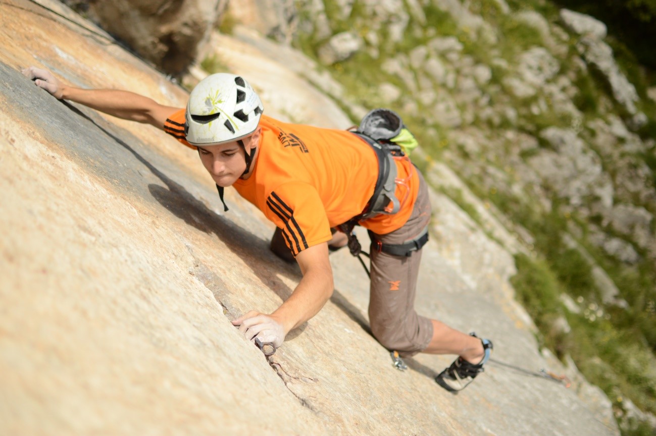 A-Aaaaa1aaaAAAaaaasturias3